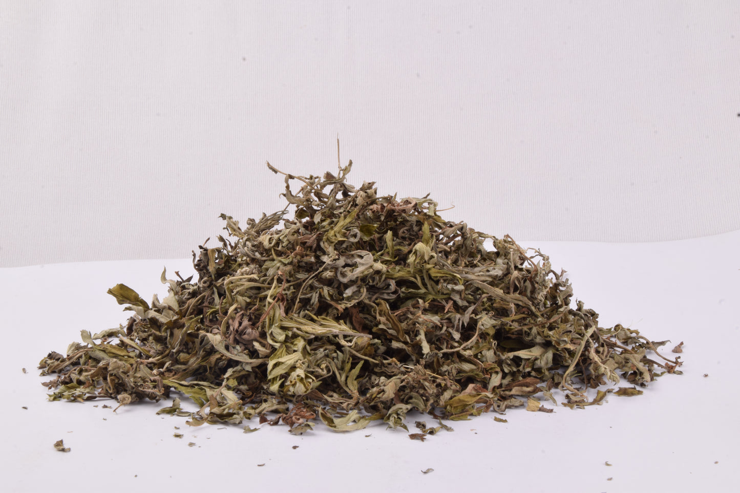 Mugwort Dried Leaves Loose Herbal Tea