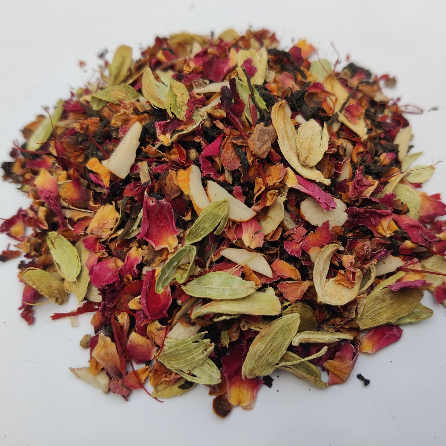 Kashmiri Kahwa with Almond and Saffron
