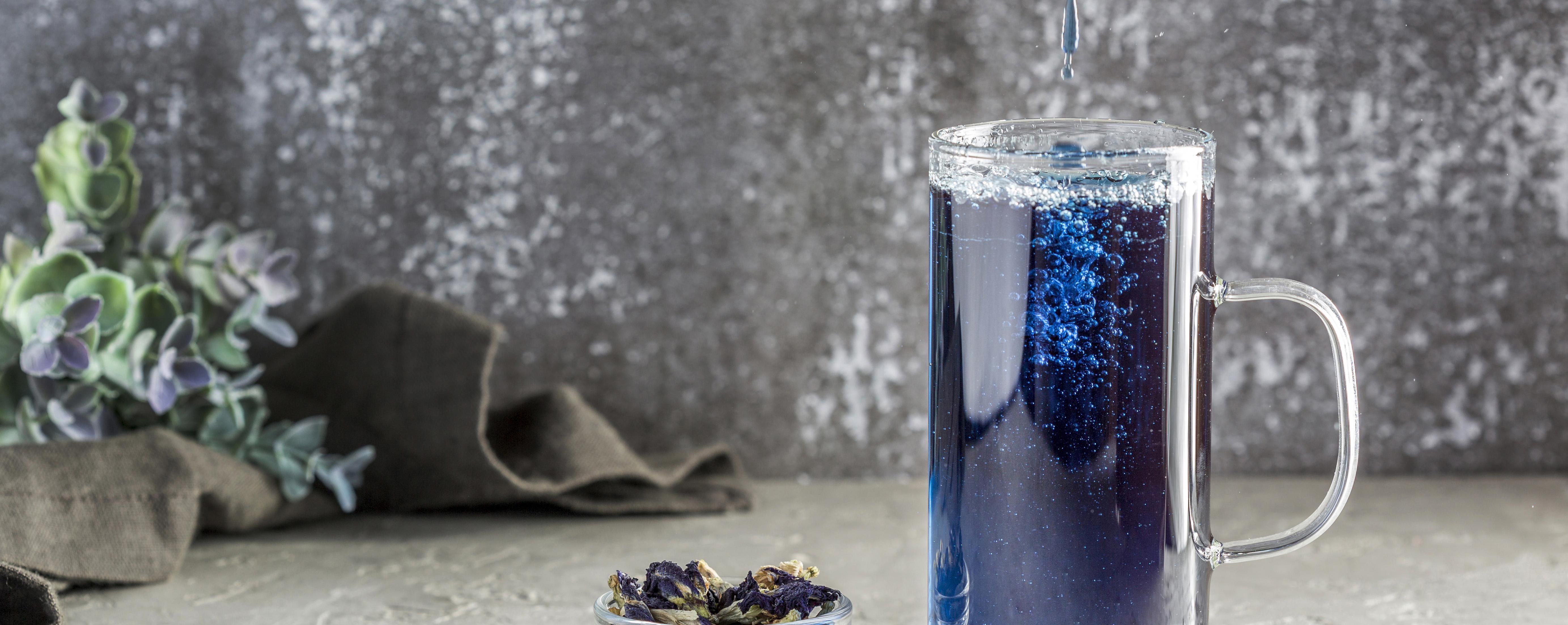 Making of Blue Tea Concentrate with dried Butterfly Pea Flower ...