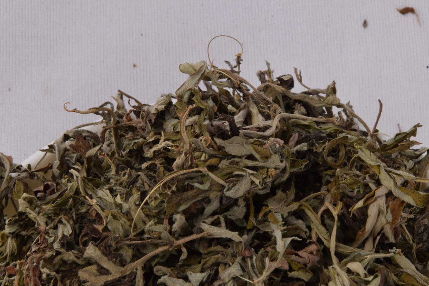 Mugwort Dried Leaves Loose Herbal Tea